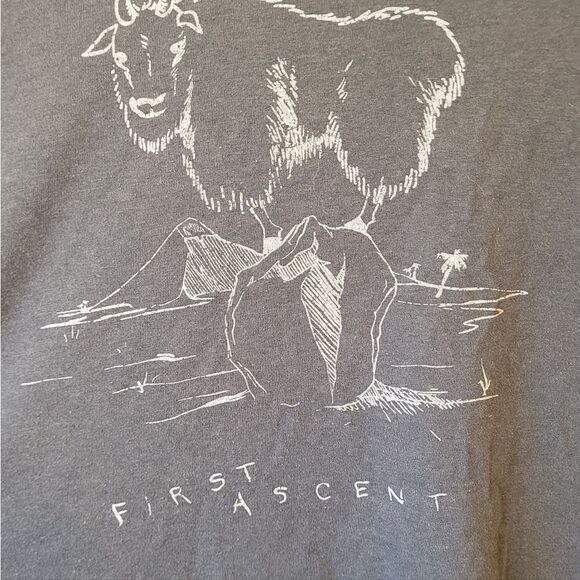 Prana Men's Black First Ascent Mountain Goat T-Shirt Size L - Picture 4 of 5